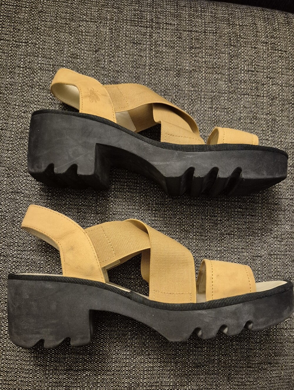 Fly London Taji Yellow Strap Platform Sandals Size 8-8.5 (39) - Picture 9 of 12